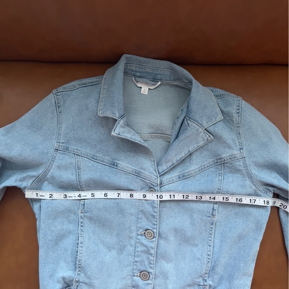 Lauren Conrad Women’s Belted Light Wash Denim Jean Cropped Short Jacket Size S - Picture 6 of 8